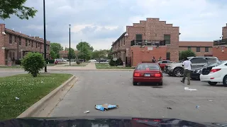 CHICAGO'S ALTGELD GARDENS HOUSING PROJECTS