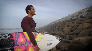 Rencontre avec Ramzi Boukhiam: le surfeur marocain qualifié pour les JO 2020