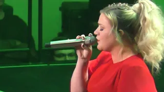 Kelly Clarkson - Behind These Hazel Eyes @Allstate Arena - Chicago, IL - 2/22/2019