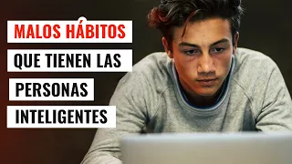 🧠🔍 11 HÁBITOS Curiosos de Personas Altamente INTELIGENTES. ¡Descúbrelos Ahora! 🌟🔥