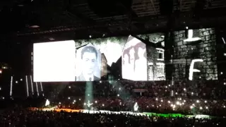 U2 SUNDAY BLOODY SUNDAY LIVE @ TORINO 4/09 2015