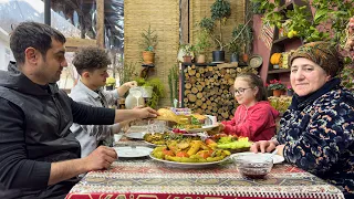 AN EXTRAORDINARY VILLAGE LIFE COOKING WITH GRANDMA AND HER FAMILY!