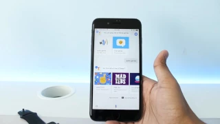 Google Assistant VS  Siri 2017