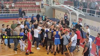 Ndërpritet kampionati i Boksit në Shkodër, përplasje mes boksierësh dhe tifozëve