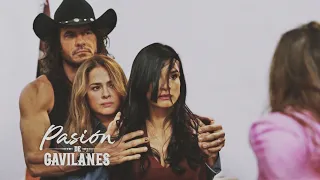 Pasion de Gavilanes 2 - Jimena pelea con Romina en la comisaria