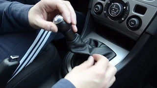 Peugeot 308 - How to remove and replace gear gaiter