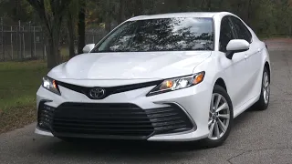 2022 Toyota Camry LE 2.5L FWD (203 HP) TEST DRIVE