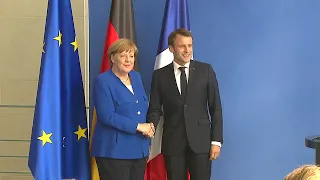 29.04.2019 - PK (franz./engl.) Angela Merkel & Emmanuel Macron - Westbalkan-Gipfel