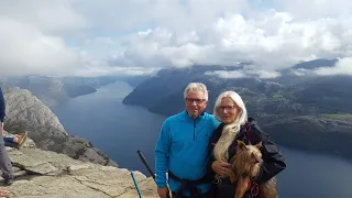 VIAJE A NORUEGA-N.º9-2021-SUBIMOS AL PREIKESTOLEN