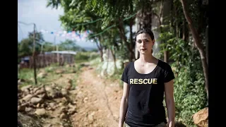 Deadpool star Morena Baccarin meets resilient Venezuelan refugee mothers