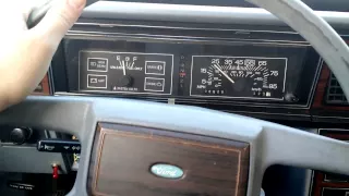 1983 Ford LTD  0-60mph Test - What a Speed Machine