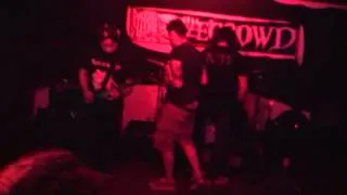 Slavecrowd - School (Nirvana cover)