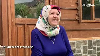 Dy motrat shqiptare në Turqi: Babai donte të martoheshim me shqiptarë, na dridhet zemra kur...