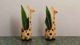 Giraffe Planter from Plastic Bottle | Recycled Crafts Ideas