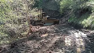 #bulldozer ile ormanyolu yapımı #caterpillar #cat #nasılyapılır #heavyequipment #work #buldozer #jcb