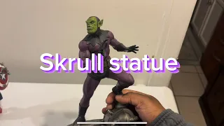 Skrull statue