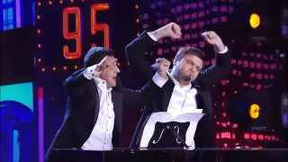 Piano Putin vs Zelensky