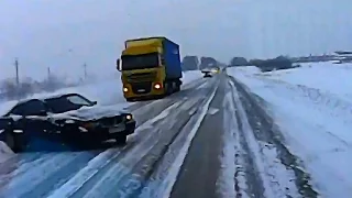 Подборка Аварии и ДТП 2015  Декабрь 2015  Car Crash Compilation 205