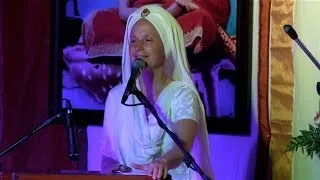 Snatam Kaur: Performance Long Time Sun