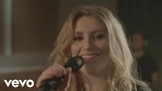 Ella Henderson - Ghost (RAK Studio Sessions)