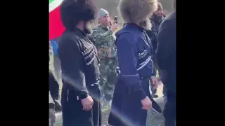 Чеченские всадники посетили могилу легендарного Чеченского наиба БАЙСАНГУРА БЕНОЕВСКОГО в Дагестане.