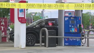 Man sprays attempted armed carjackers with gasoline at Exxon in DC