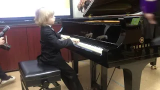 Elisey Mysin, wonder child. Beethoven, Sonata No.20 (I) Елисей Мысин, Бетховен, Соната № 20 (ч.I)