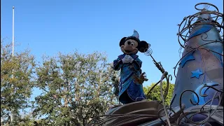 Magic Happens Parade in Disneyland Resort [4K Full Length]