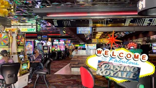 Casino Royale Matches My First Bet & Has Cheap Eats? | Las Vegas | Fun Sizer