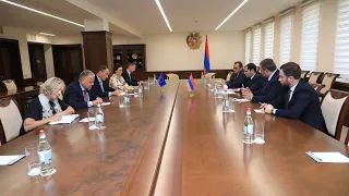 Սուրեն Պապիկյանն ընդունել է Տոյվո Կլաարին և ՀՀ-ում ԵՄ դեսպան Վասիլիս Մարագոսին