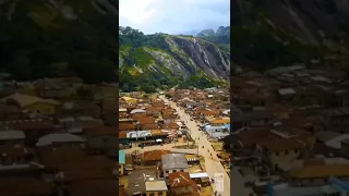 HOME TOWN (IDANRE TOWN VIEW) a town surrounded by mountains 🤗