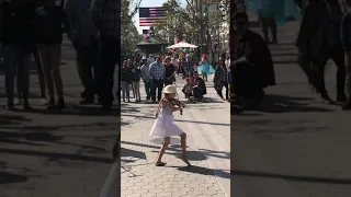 How beautiful she played "Despacito" and amazed a big crowd