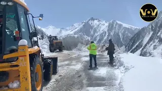 For removal of snow slides and avalanches on Zojila Pass MEIL has deployed its machinery to help BRO