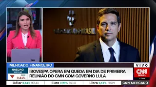 CNN Mercado: Ibovespa opera em queda em dia de reunião do CMN | 16/02/2023