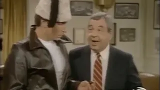 Happy Days - Mr. C and Fonzie (Season 11)