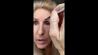 Fast, easy, beautiful eyebrows with Brow Simple