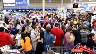 Black Friday 2012 on Thanksgiving Fight, Flip out, and Passout Walmart Moline, IL