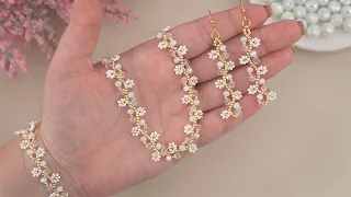 How to Make a Daisy Flower Chain Bracelet, Necklace & Earrings: Easy DIY Seed Bead Flower Tutorial 🌼