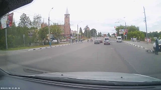 Девушка на джипе сбила велосипедиста 15.06.2017 в Брянске