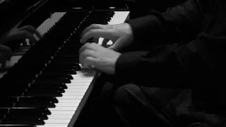 J.S.Bach. Prelude and Fugue in D major (WTC, 1). - Mikhail Kollontay (piano)