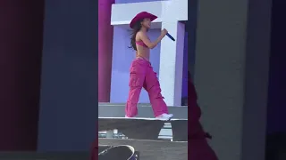 Found this video of becky g’s selena trubute medley during Coachella