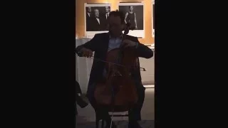 2 of 3 Yo-Yo Ma speaks before private performance