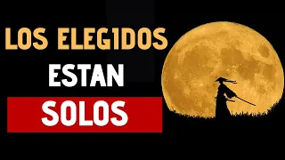 Las PERSONAS SOLITARIAS tienen estas CARACTERÍSTICAS - El Verdadero Poder de la SOLEDAD