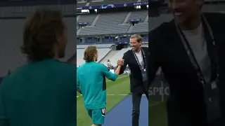 Modric meets peter crouch 👀 #finalchampions #modric #realmadrid