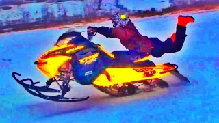 Snowmobile GOON Riding!