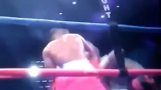 UMA FREE FIGHT : Adonis Stevenson vs Darnell Boone I (TKO)