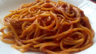 ESPAGUETIS CON TOMATE Y ATÚN. La receta más fácil y rica del MUNDO