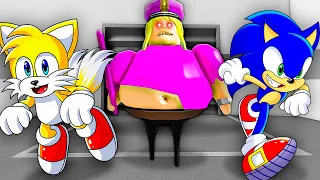 Escaping GIRLS ONLY PRISON with Sonic & Tails!