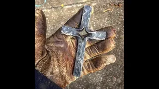 Beginner Blacksmithing Project: The Split Cross