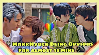 MarkHyuck Being Obvious For Almost 15 mins 🦁💘🐻